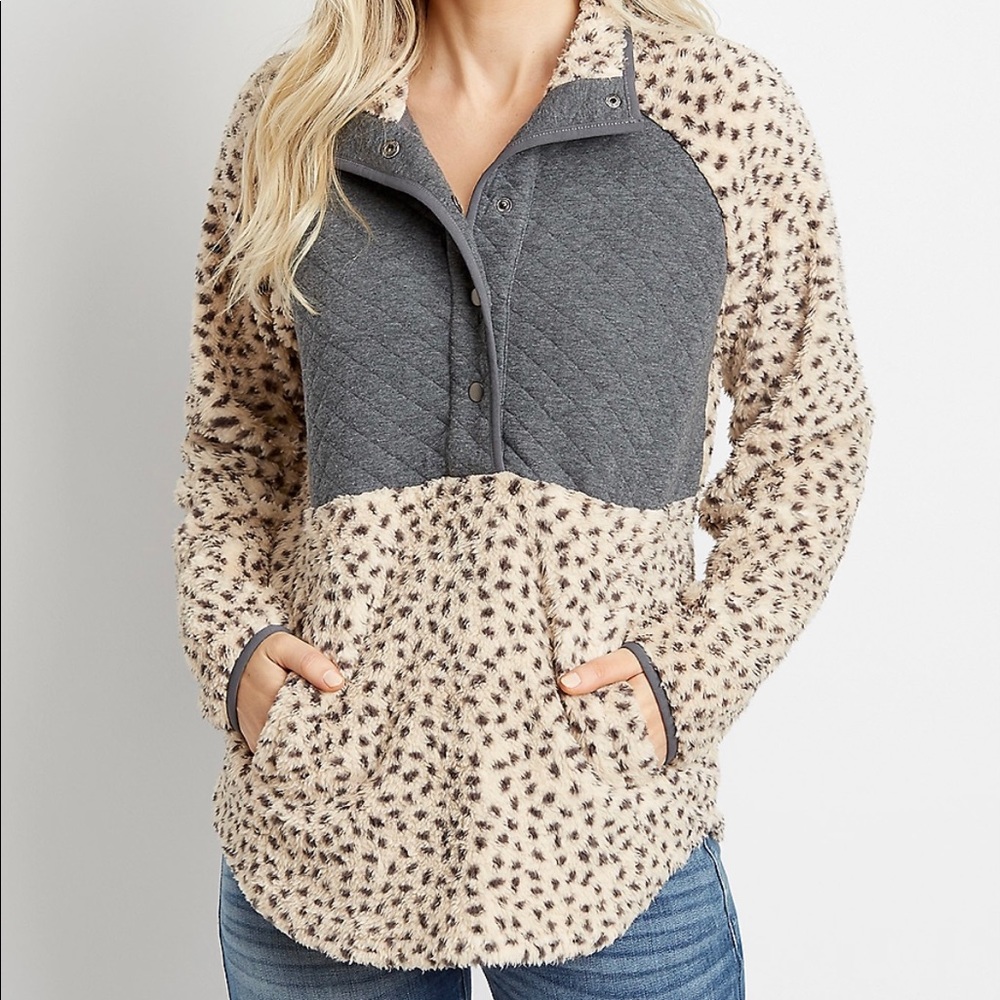 Maurice’s animal print Sherpa size small